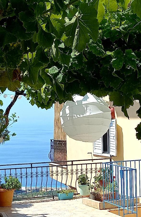 הימארה Amphora Guesthouse מראה חיצוני תמונה